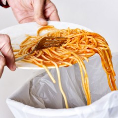Arrêtons le gaspillage ! Voici 10 aliments consommables après la date de péremption