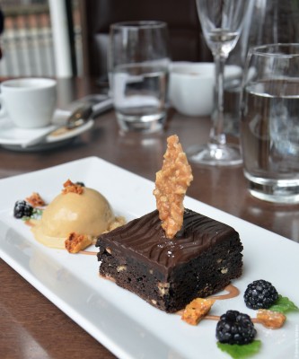 6 - CHOCOLATE & PEANUT BROWNIE WITH SALTED CARAMEL ICE CREAM & PEANUT BRITTLE