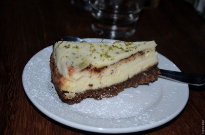 8 - NY BAKED CHEESECAKE