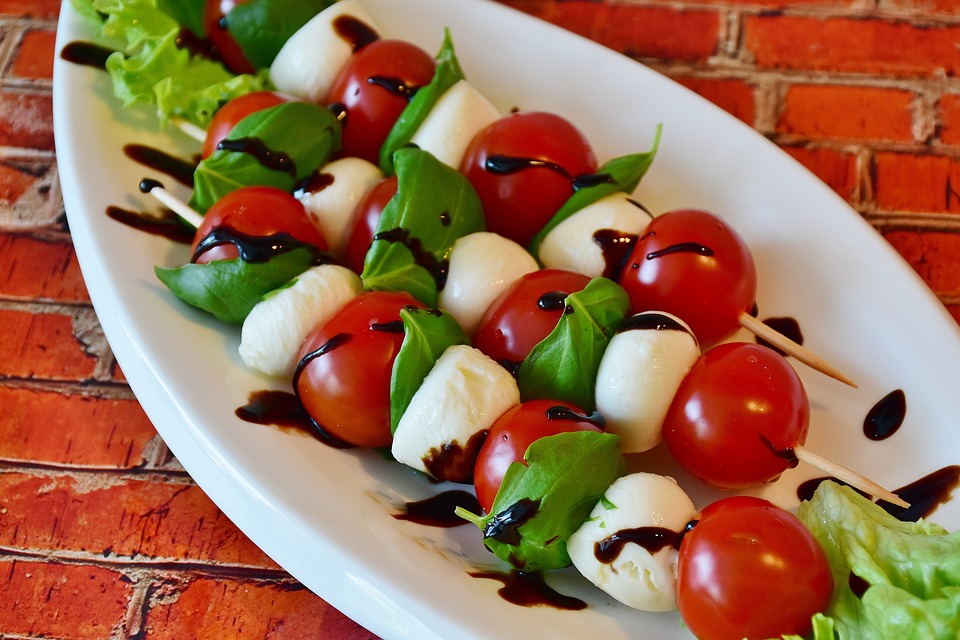 Salade tomates mozza